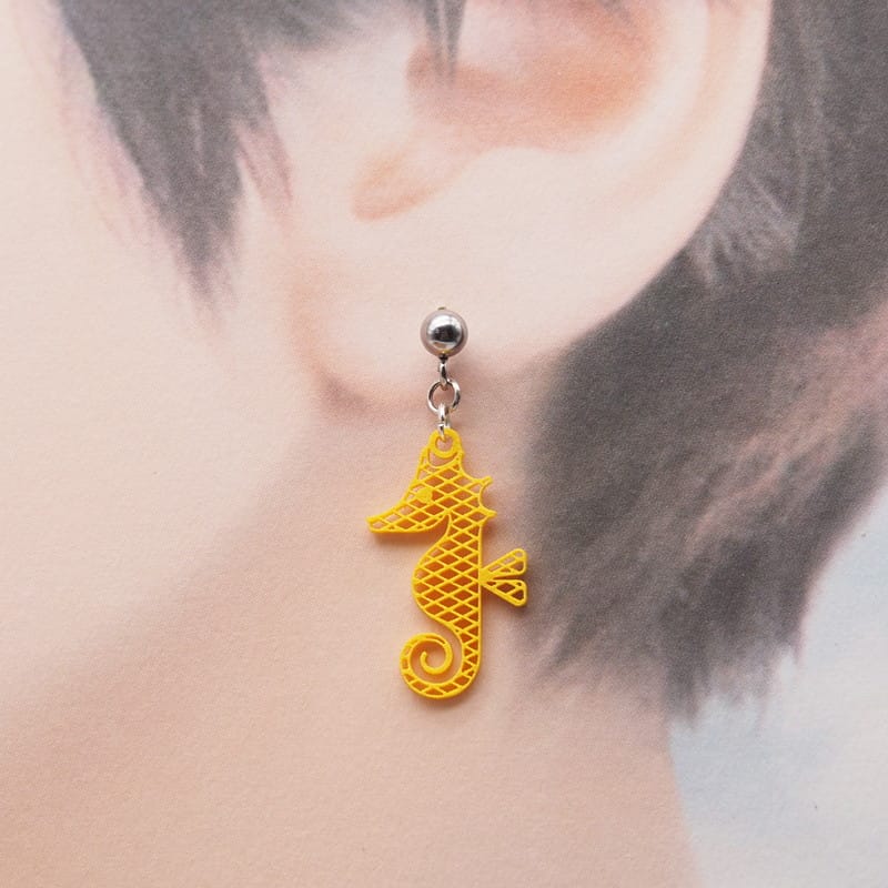 ピアス タツノオトシゴ ( 菱紋 ) イヤリング