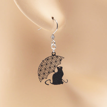 ピアス  ねこの ね イヤリング