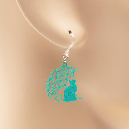 傘と猫 1 ( 捻じ麻の葉 ) ピアス イヤリング