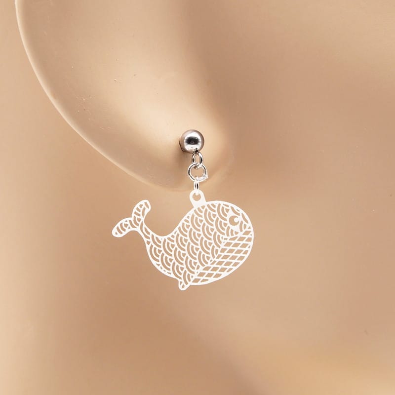 ピアス くじら ( 青海波と菱文 )  イヤリング