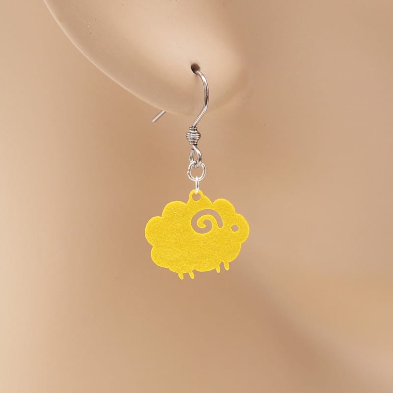 ピアス ひつじ イヤリング