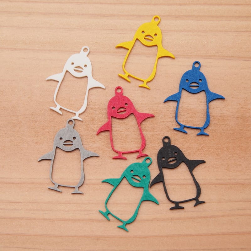 ピアス 空腹ペンギン イヤリング