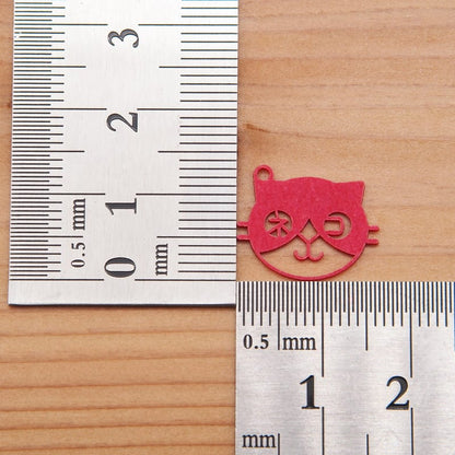 ピアス ネコの 目 ( ハチワレ )  イヤリング