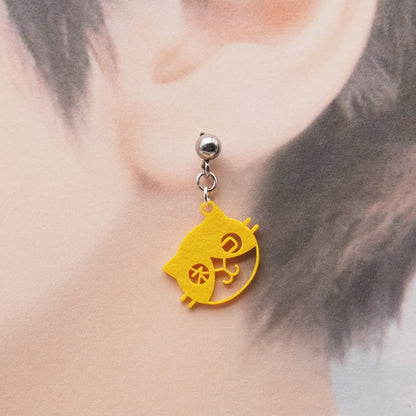 ピアス ネコの 目 ( ハチワレ )  イヤリング