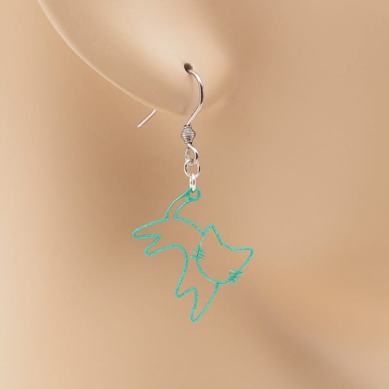 ピアス ネコノヒゲ イヤリング