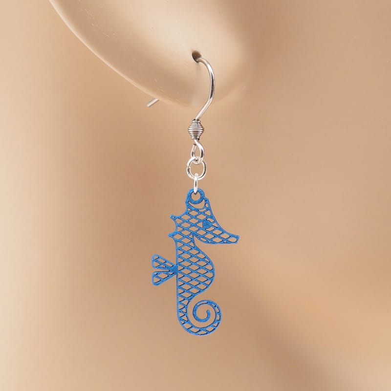 ピアス タツノオトシゴ ( 菱紋 )  イヤリング