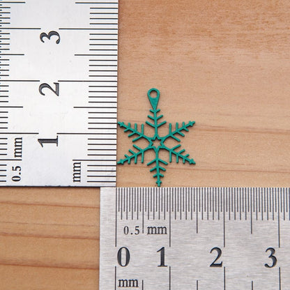 ピアス 雪の結晶 ( 樹枝六花 )  イヤリング