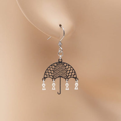 ピアス てるてる坊主に傘 ( ハートに青海波 )  イヤリング