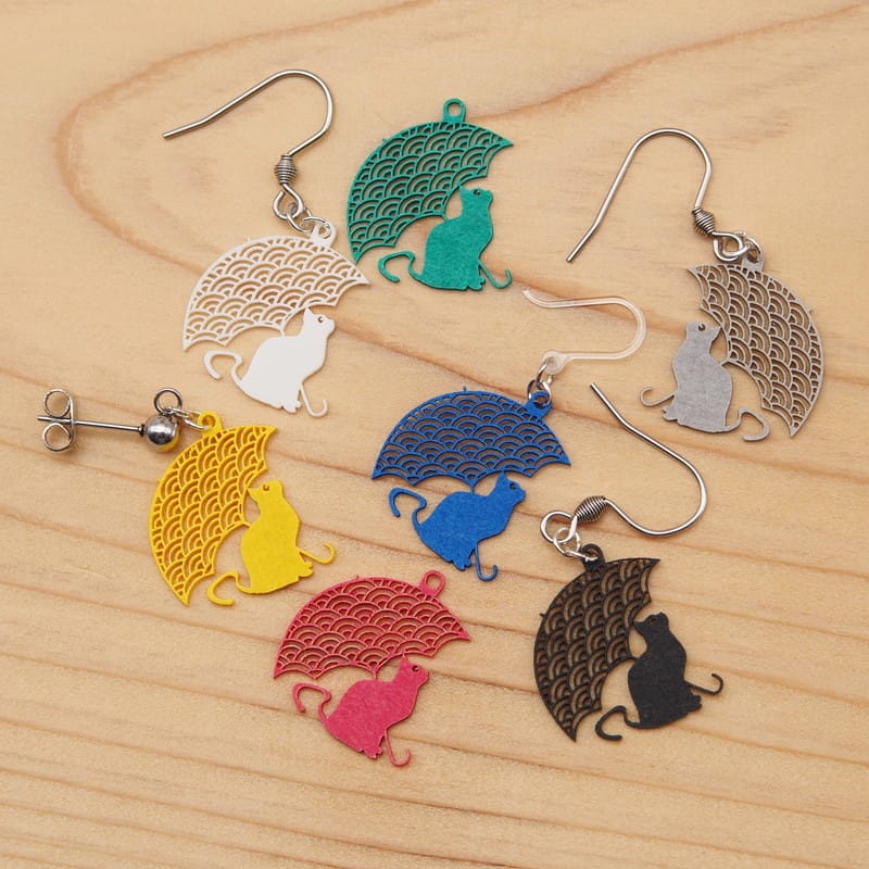 ピアス 傘と猫2 ( 青海波 )  イヤリング