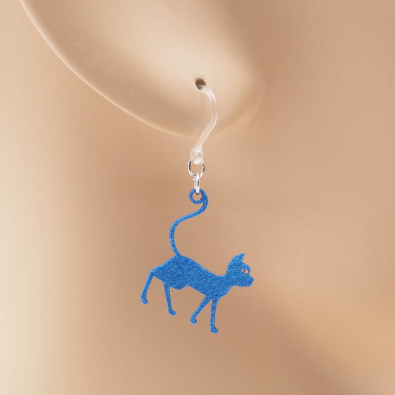 ピアス 猫 しゃなしゃな イヤリング