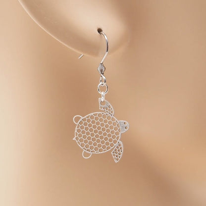 ピアス カメ ( 亀甲と鮫小紋 )  イヤリング