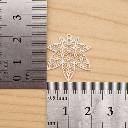 ピアス もみじ ( 麻の葉 )  イヤリング