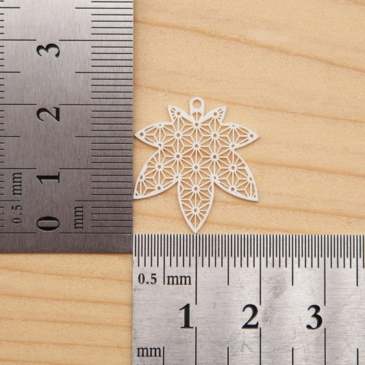 ピアス もみじ ( 麻の葉 )  イヤリング