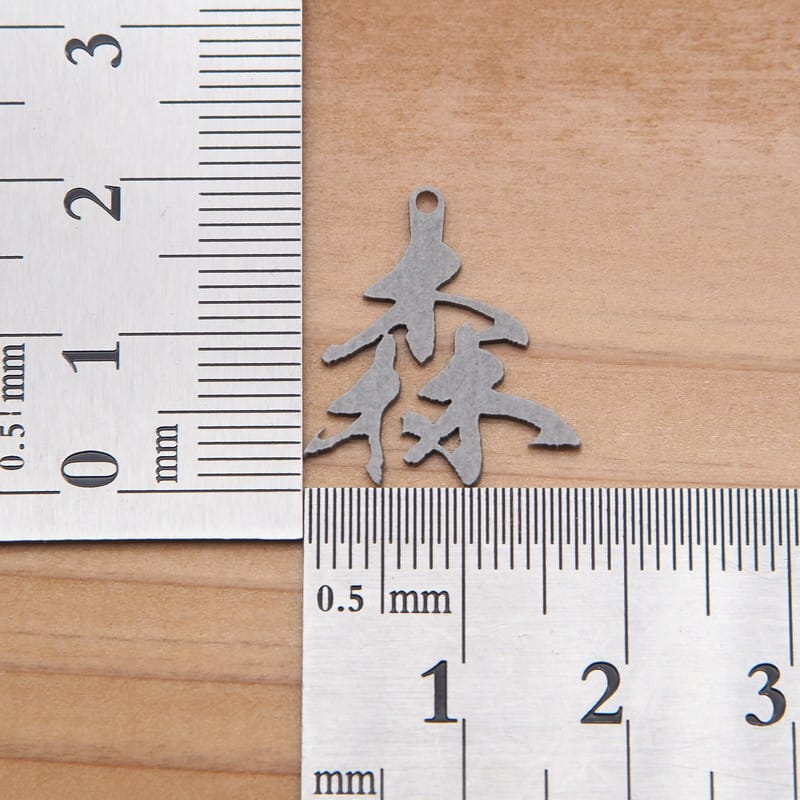 ピアス 森 イヤリング