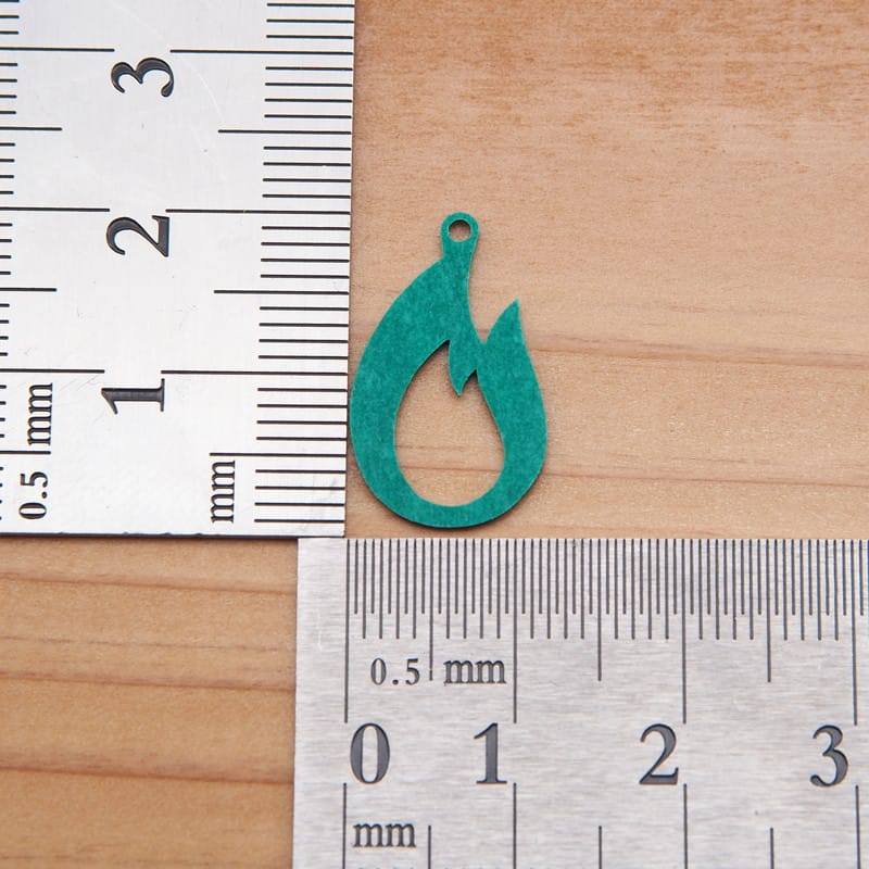 ピアス 炎 イヤリング