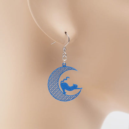 ピアス 三日月と伸び猫2 ( 七宝繋ぎ )  イヤリング